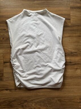 Abercrombie & Fitch White Paloma Top